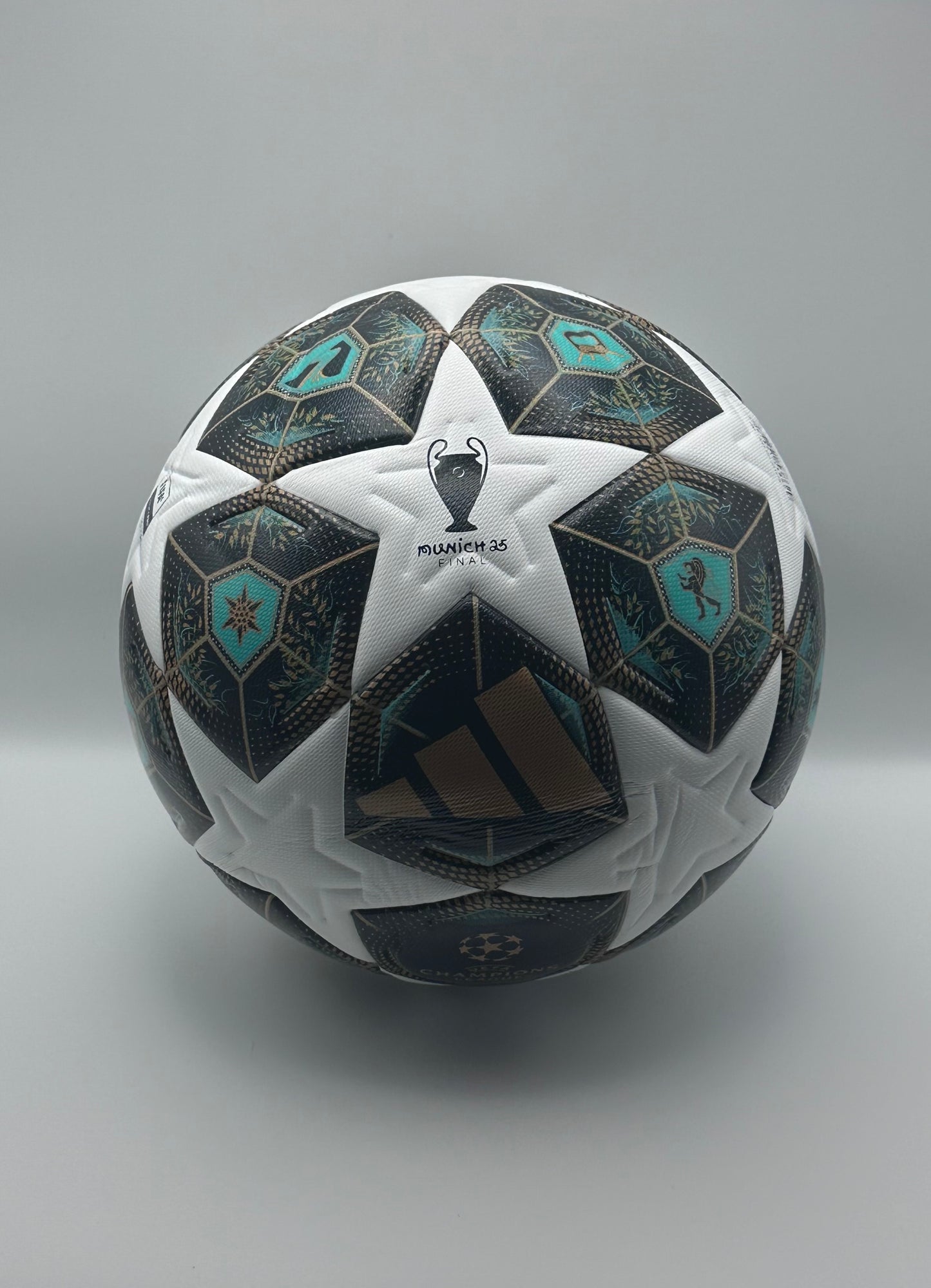 Adidas UEFA Champions League 24/25 Knockout Stage Official Match Ball